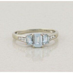 10k White Gold Natural Aquamarine and White Topaz Ring Size 8 1/2